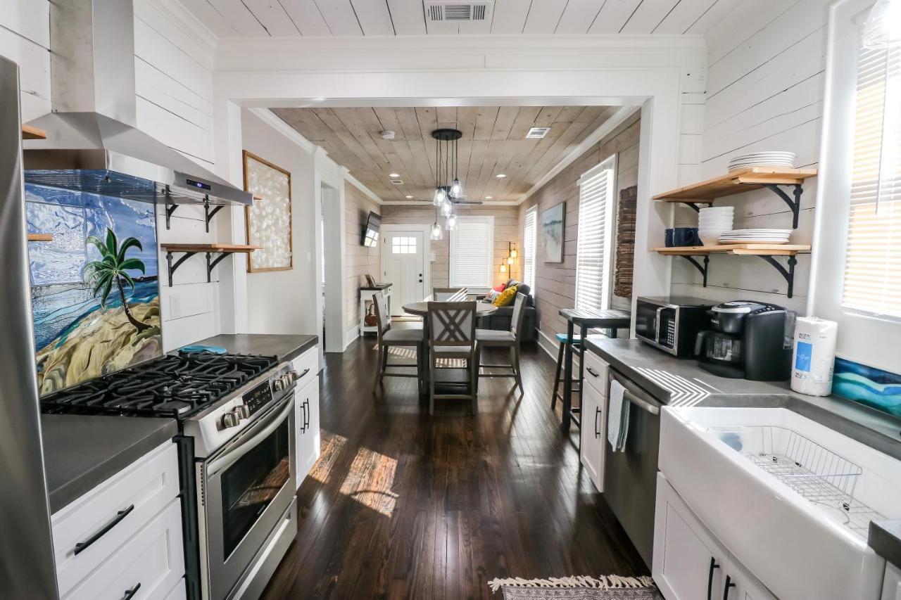 Dog-Friendly Stylish Super Cozy Home Fabulous Patio And Perfect Location Galveston Exterior photo